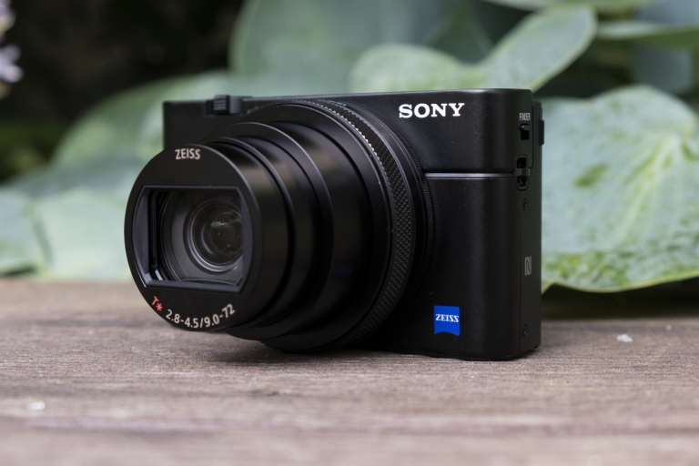 Sony Cyber-shot DSC-RX100 VII là ứng cử viên sáng giá cho nhiếp ảnh đường phố
